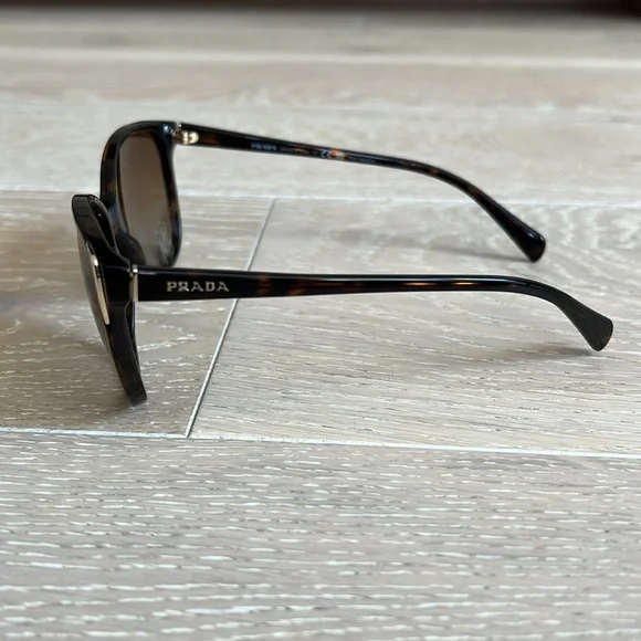 Prada Sunglasses - Picture 2 of 8